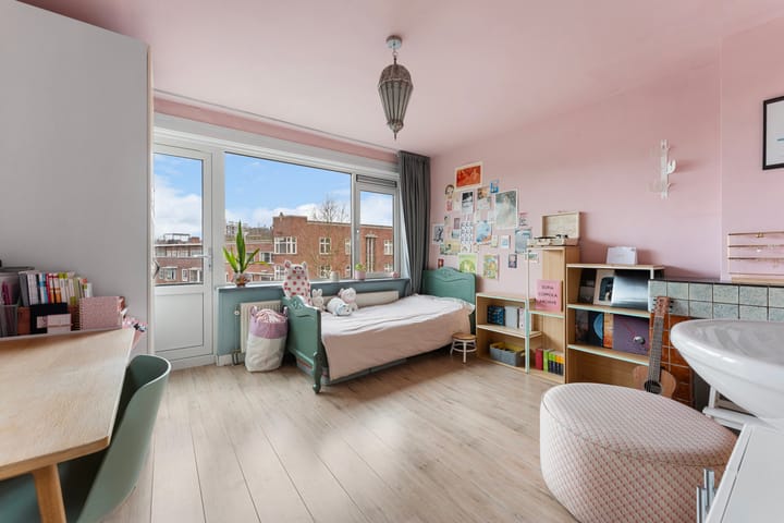 Foto 42 van Schepenstraat 24-C