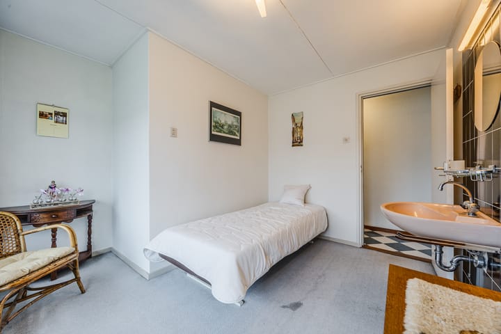 Foto 20 van Duizendschoonstraat 34