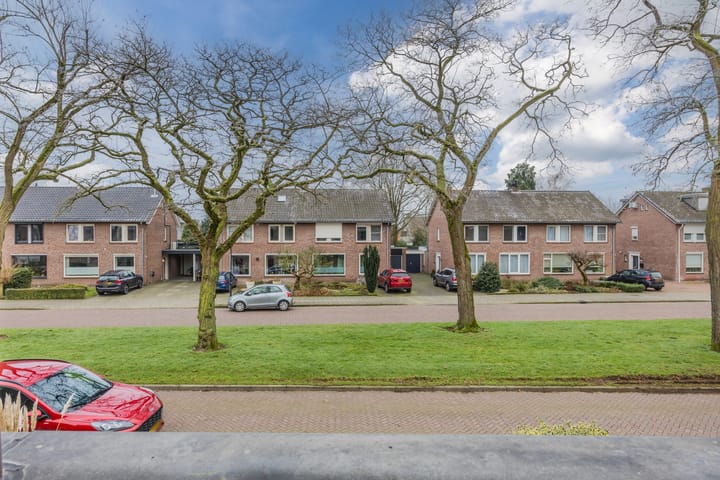 Foto 38 van Duizendschoonstraat 34