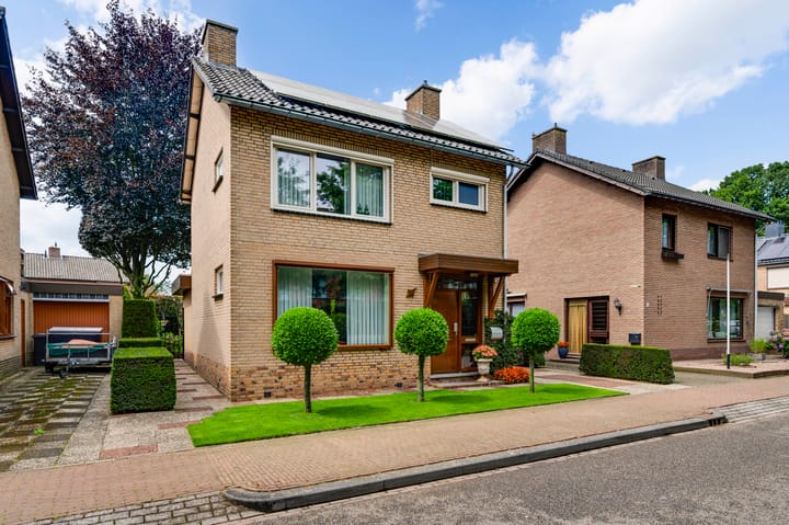 Foto 2 van Pastoor Rohsstraat 11