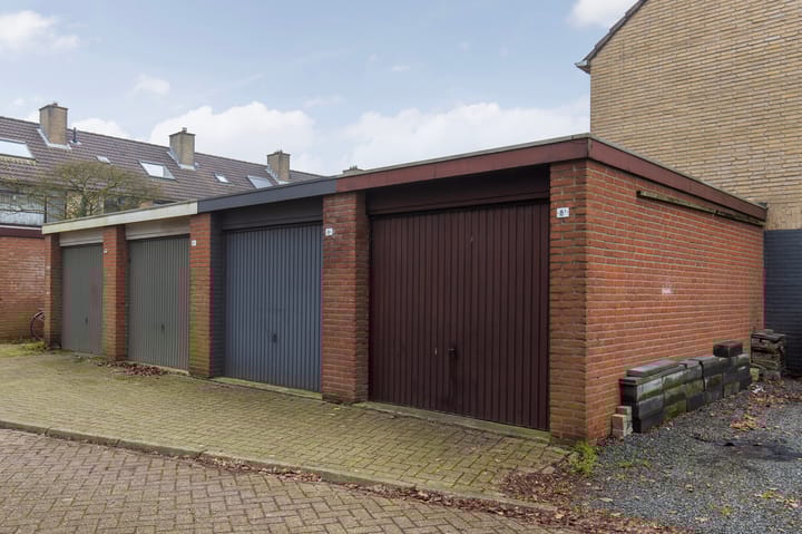 Foto 42 van Irisstraat 14