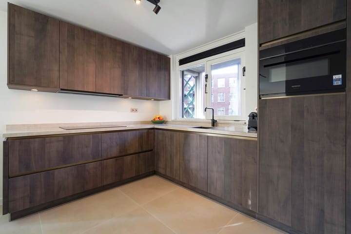 Photo 15 of Turfmarkt 160