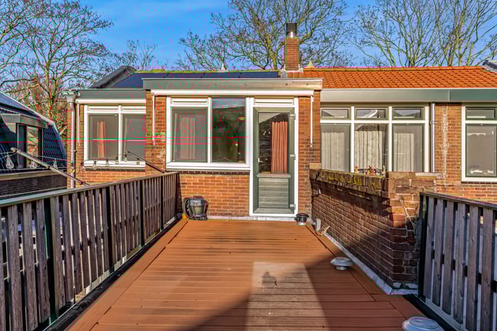 Photo 13 of Wilhelminastraat 34