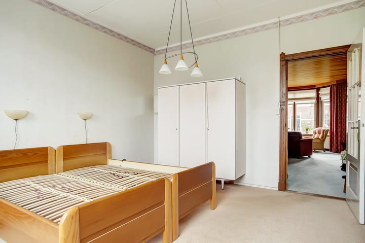 Foto 16 van Stationsstraat 4