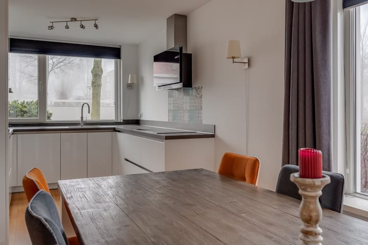 Foto 8 van Loethoelilaan 39