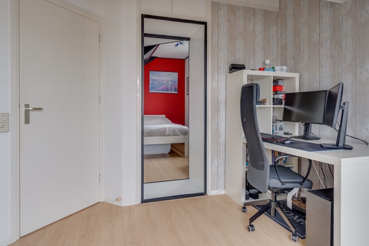 Foto 25 van Loethoelilaan 39