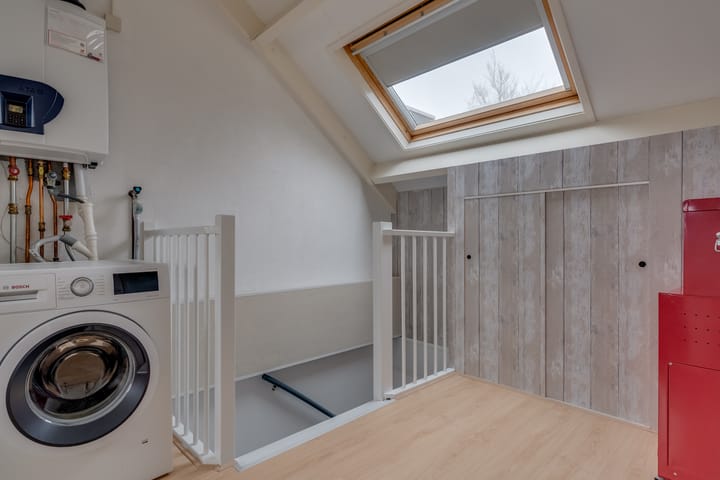 Foto 28 van Loethoelilaan 39