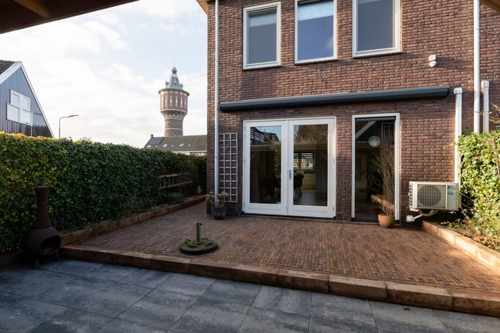 Foto 33 van Waterbassin 2