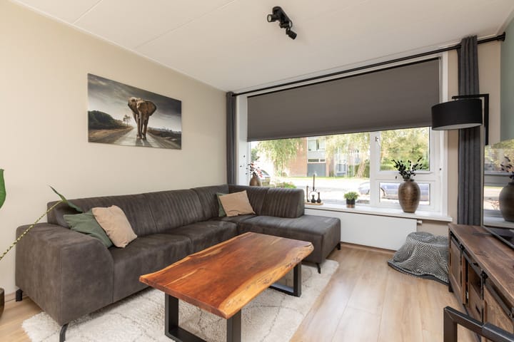 Foto 4 van Worp Tjaardastraat 79