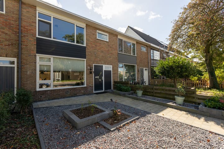 Foto 35 van Worp Tjaardastraat 79