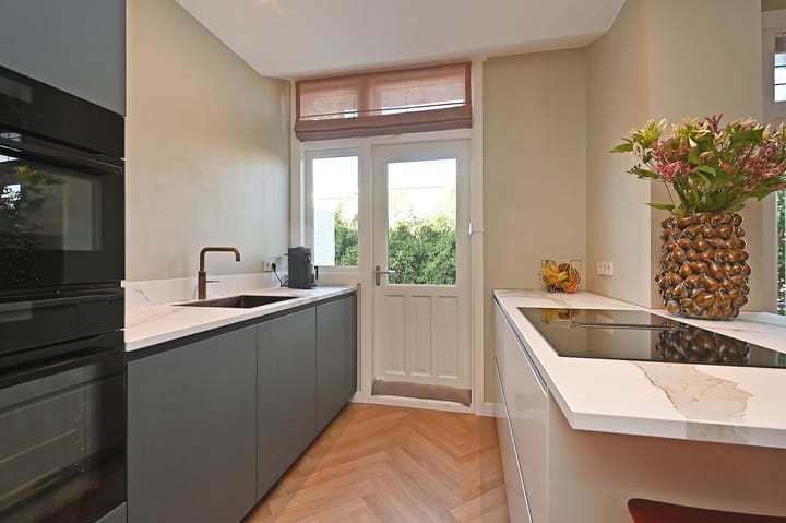 Foto 19 van Van Neckstraat 76