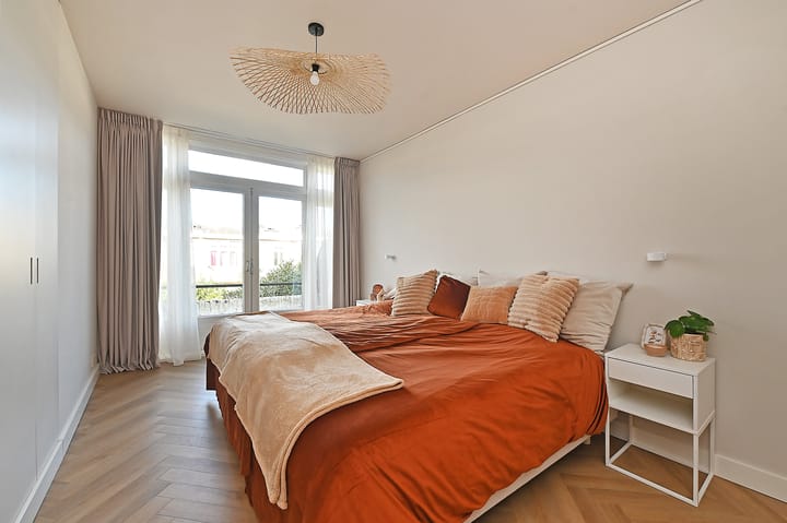 Foto 31 van Van Neckstraat 76