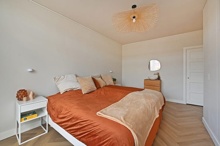 Foto 33 van Van Neckstraat 76