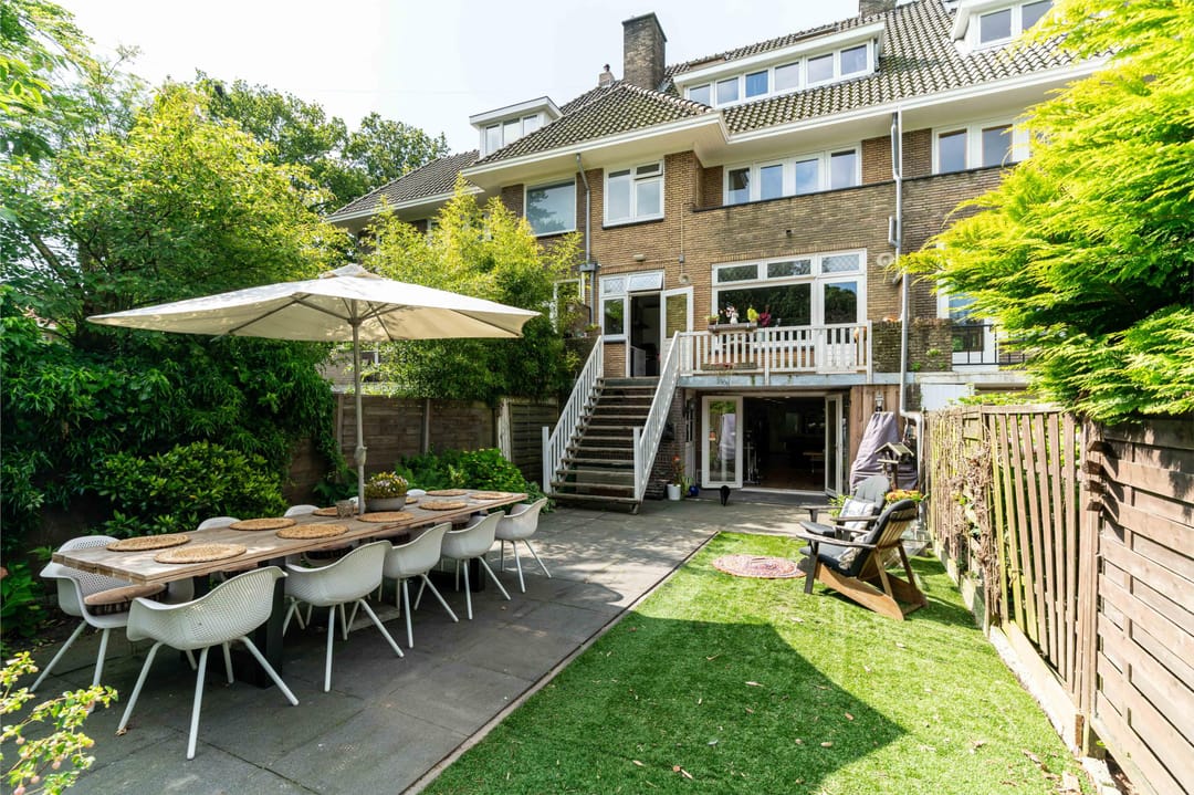 Photo 2 of Van Zuylen van Nijeveltstraat 114