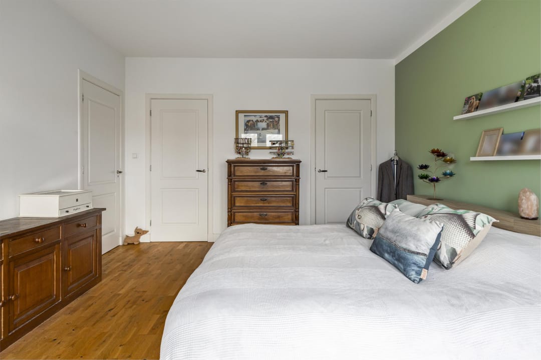 Photo 23 of Van Zuylen van Nijeveltstraat 114