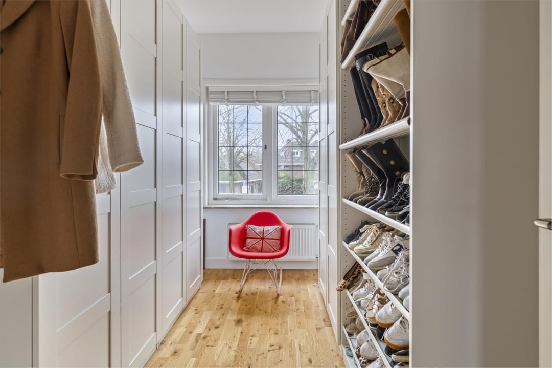 Photo 28 of Van Zuylen van Nijeveltstraat 114