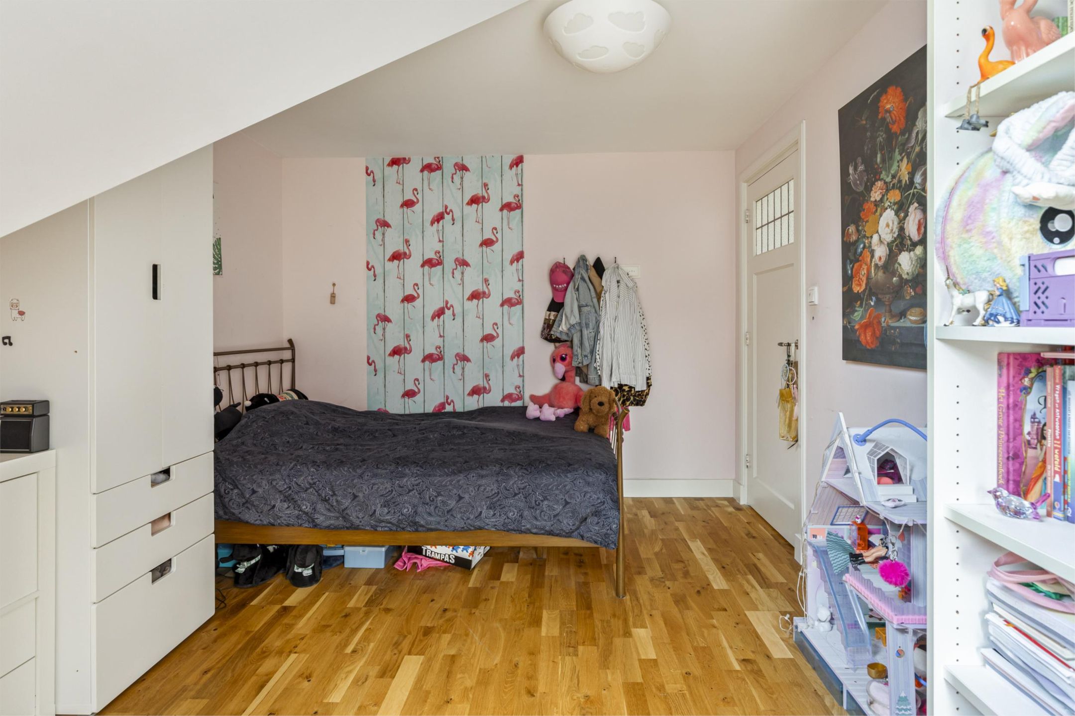 Photo 36 of Van Zuylen van Nijeveltstraat 114