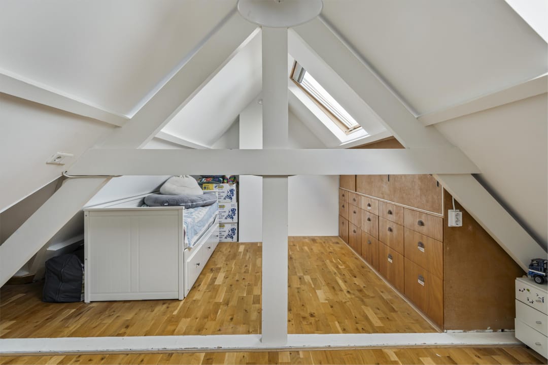 Photo 41 of Van Zuylen van Nijeveltstraat 114