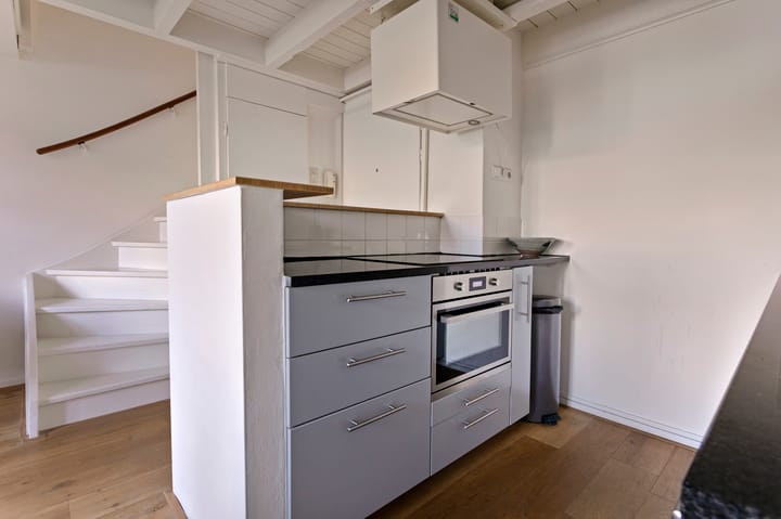 Foto 9 van Rapenburgerplein 77