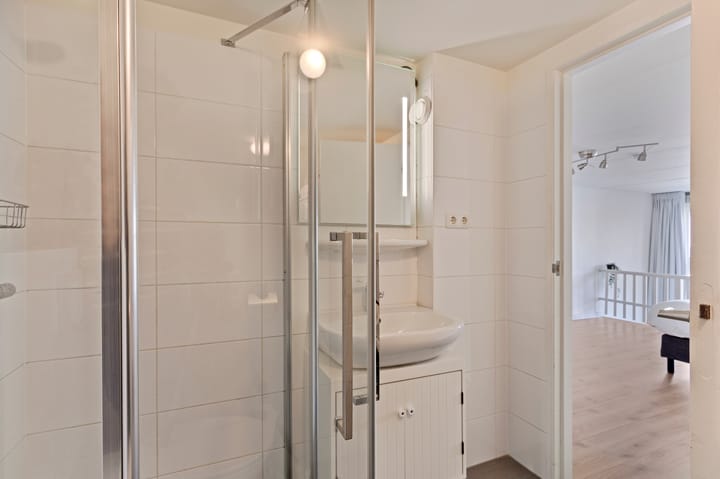 Foto 12 van Rapenburgerplein 77