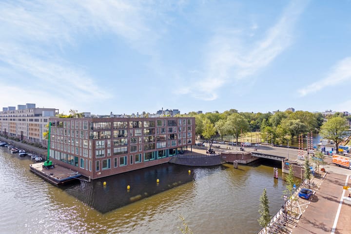 Foto 23 van Rapenburgerplein 77