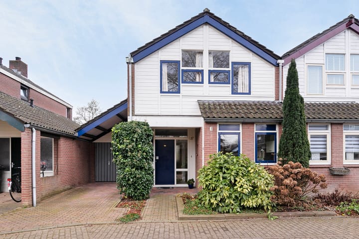 Foto 1 van Weerdslag 137