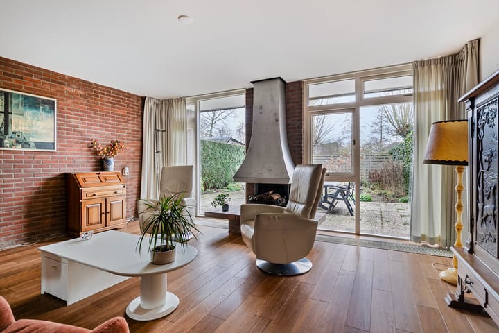 Foto 9 van Weerdslag 137