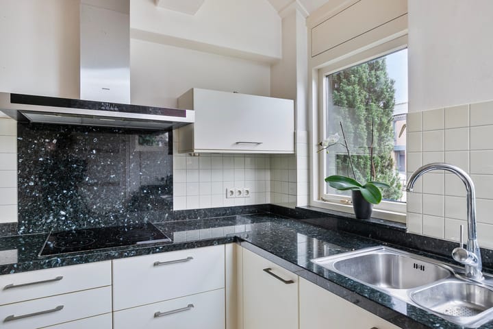 Foto 16 van Weerdslag 137