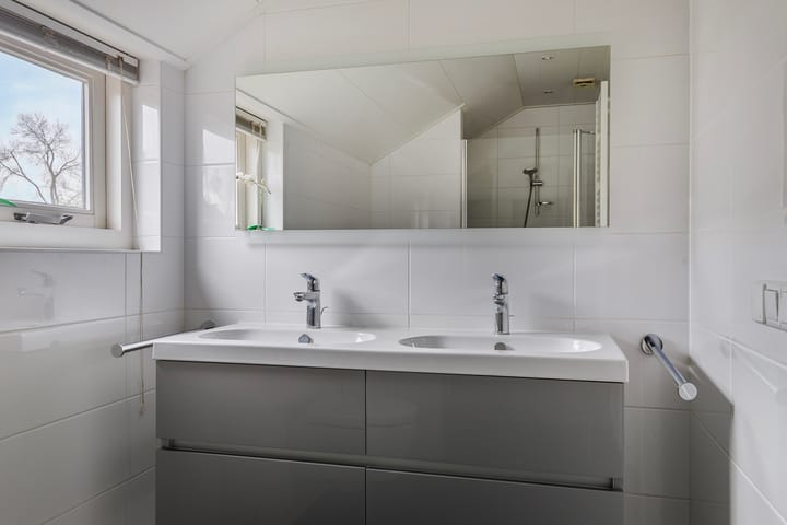 Foto 24 van Weerdslag 137