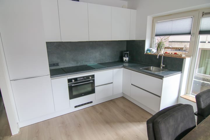 Photo 8 of Groenhof 112