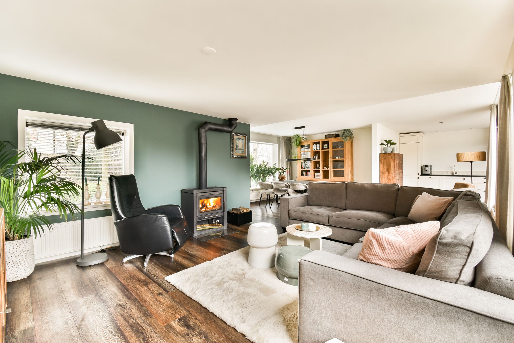 Foto 6 van Bloemhofweg 8