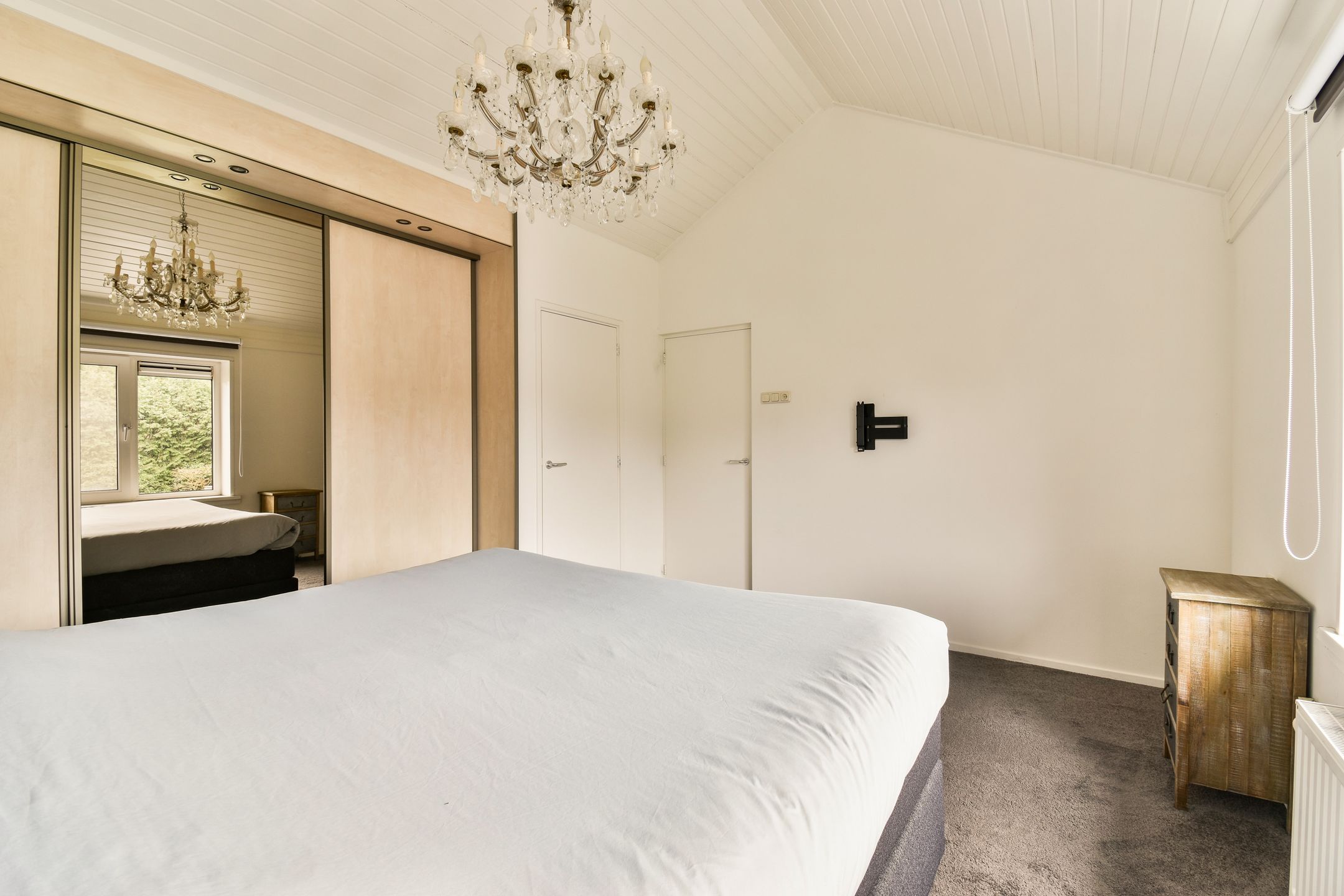 Foto 15 van Bloemhofweg 8