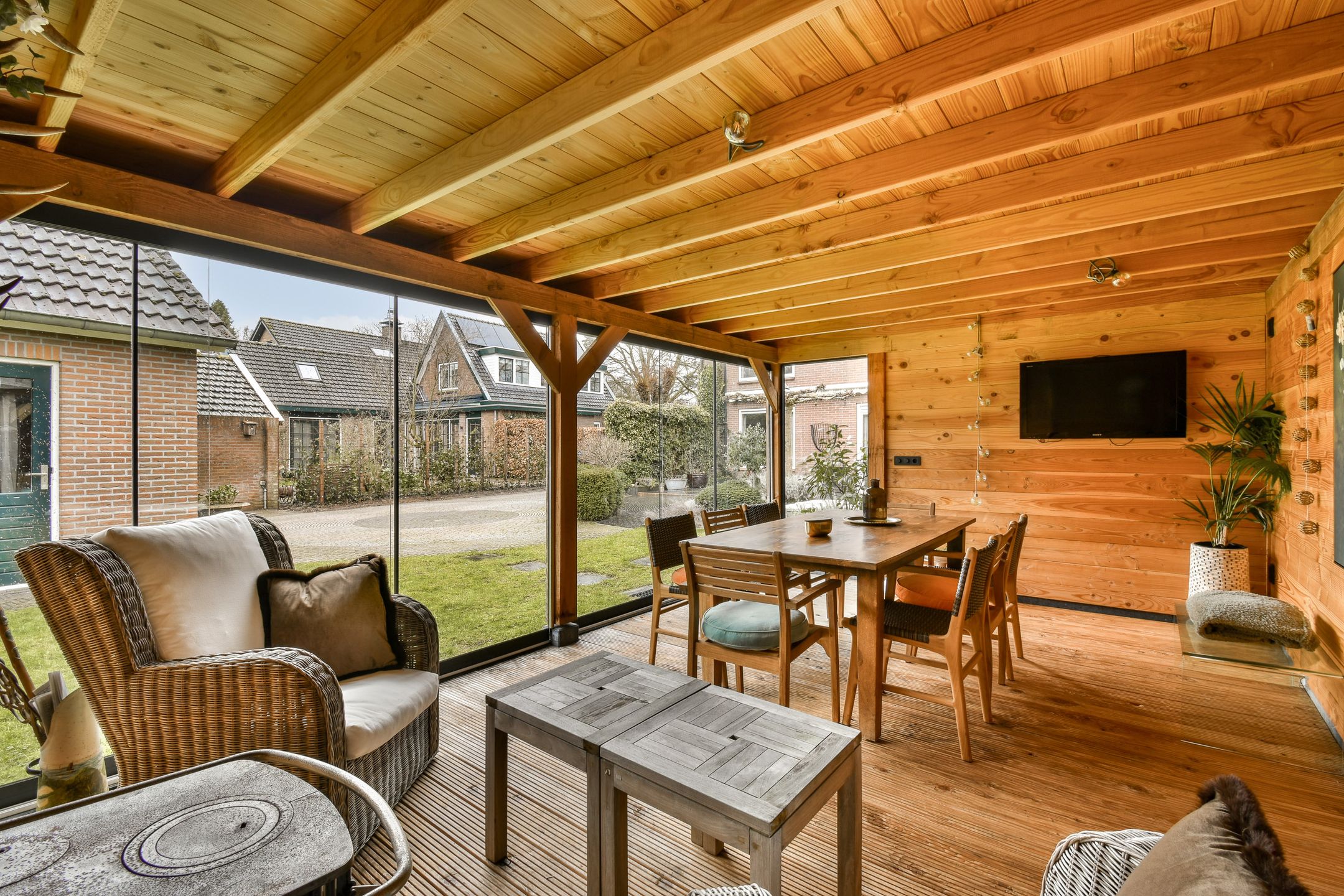 Foto 24 van Bloemhofweg 8