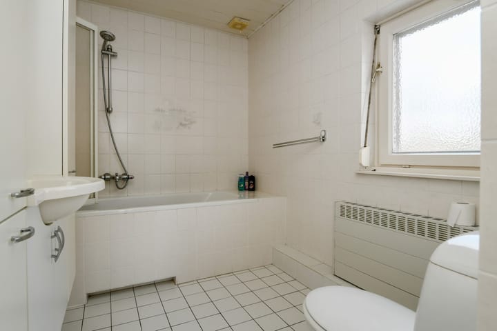 Foto 15 van Lindenstraat 2