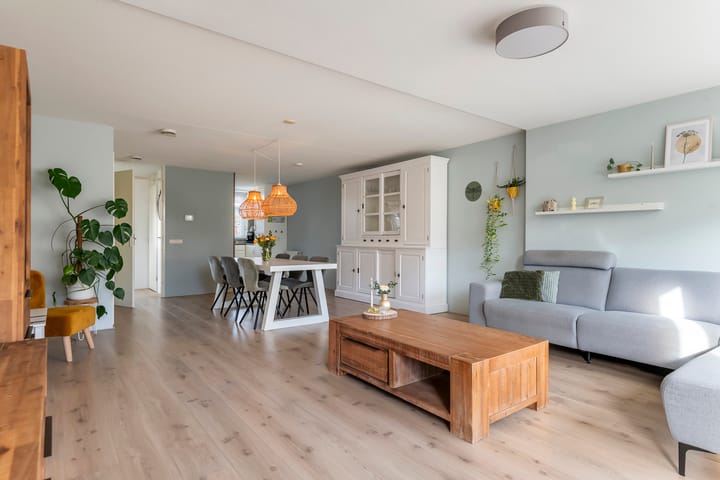 Foto 13 van Nehalenniastraat 2