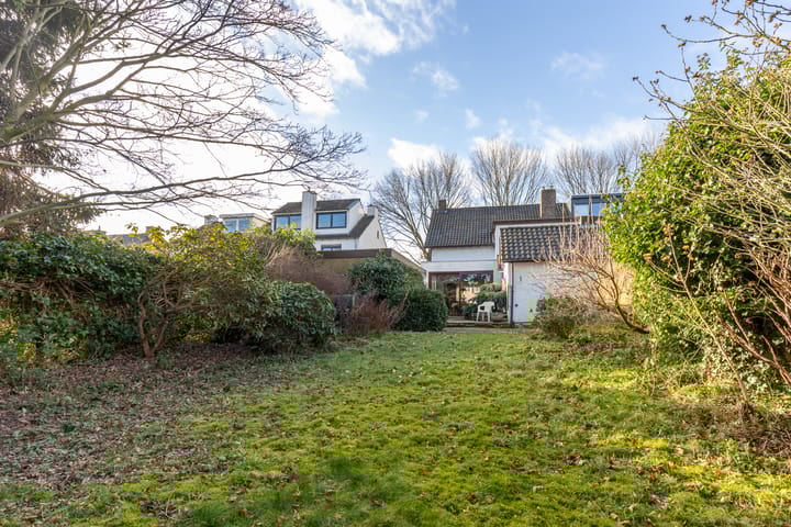 Foto 25 van Elisabeth van Barstraat 239