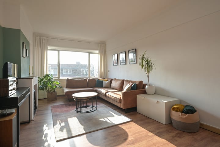 Foto 2 van Juliana van Stolberglaan 434