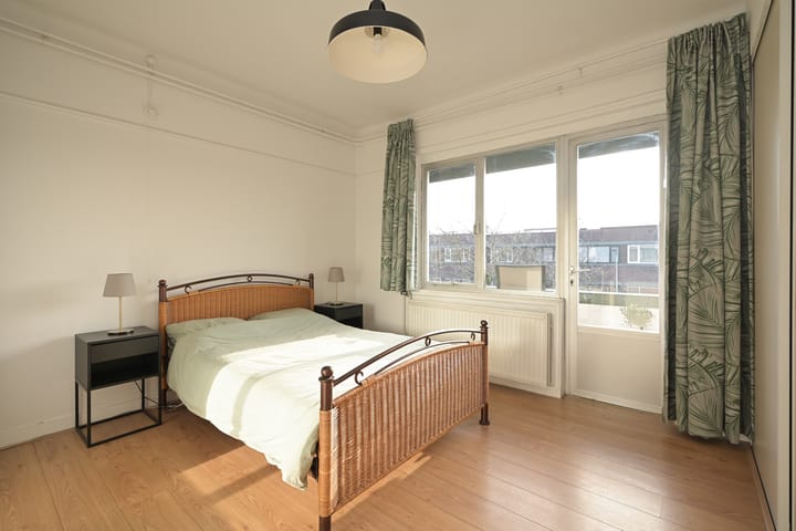 Foto 17 van Juliana van Stolberglaan 434