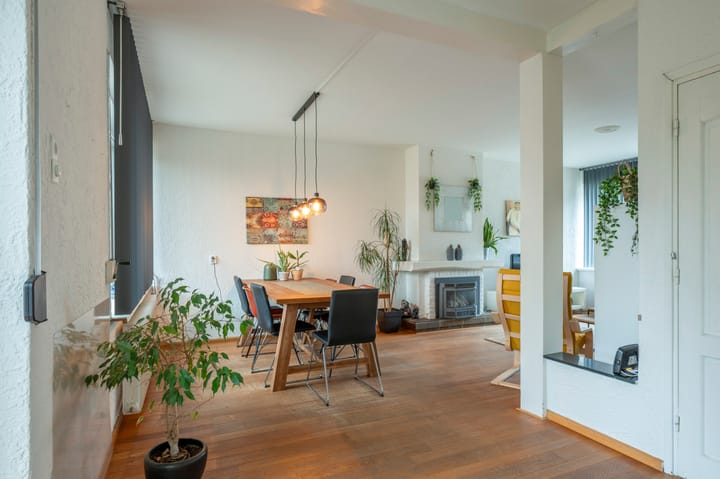 Foto 8 van Van Ostadestraat 34