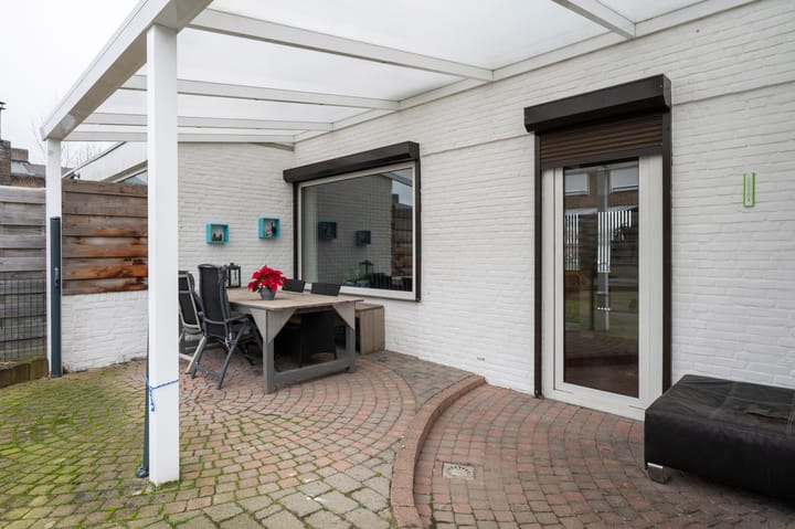 Foto 25 van Van Ostadestraat 34