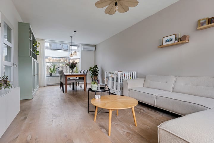 Foto 2 van Marsstraat 133