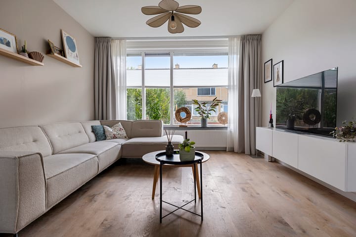 Foto 13 van Marsstraat 133