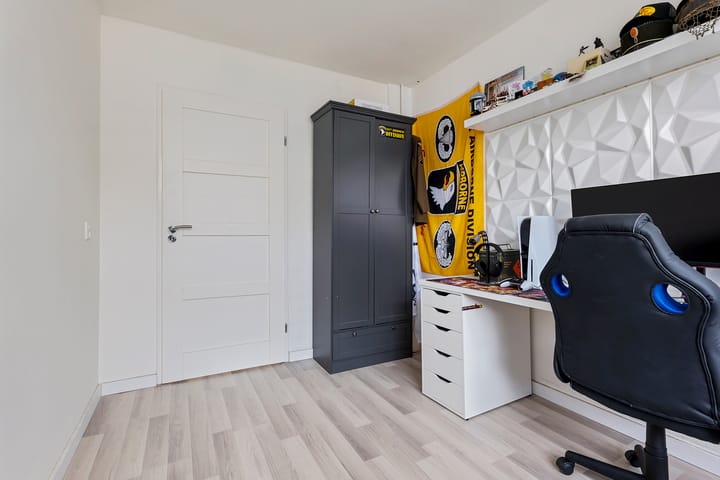 Foto 21 van Marsstraat 133