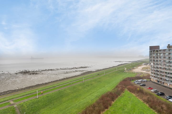 Photo 3 of Churchilllaan 1018