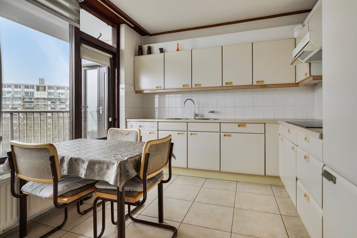 Photo 8 of Churchilllaan 1018