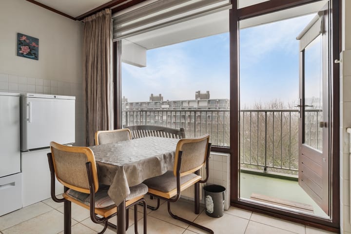 Photo 10 of Churchilllaan 1018