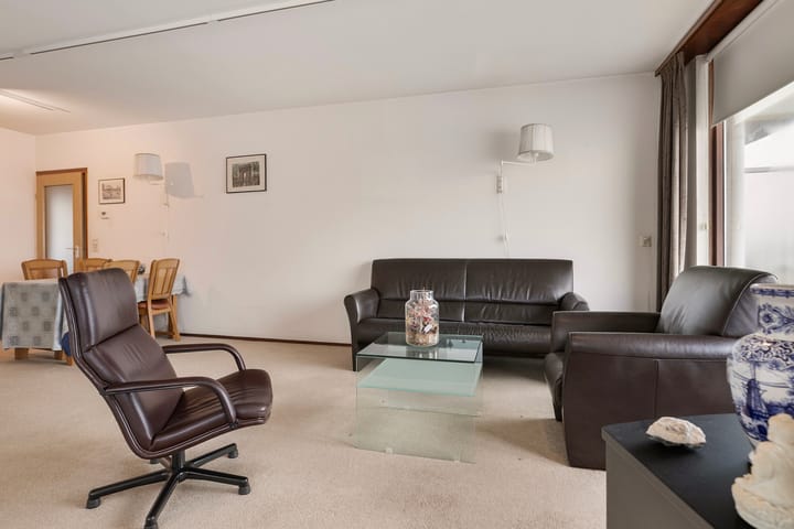 Photo 13 of Churchilllaan 1018