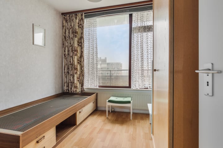 Photo 17 of Churchilllaan 1018