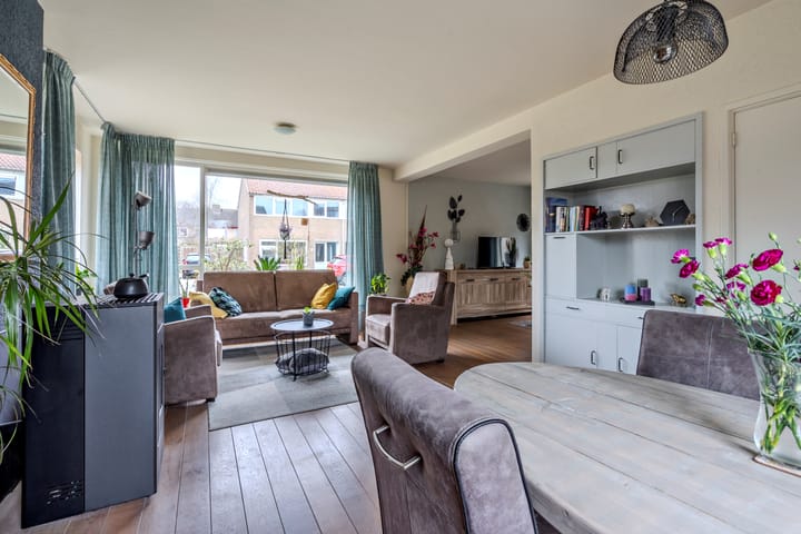 Foto 15 van Venestraat 222