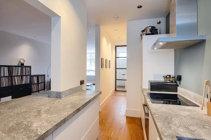 Foto 11 van Hemsterhuisstraat 69